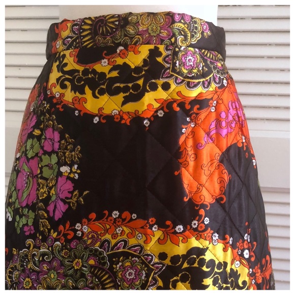 💫sold💫 Vintage Quilted Maxi Skirt by Byer of CA - Picture 3 of 7